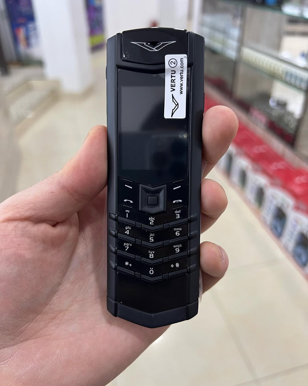 Vertu هاتف الاصلي بتصميم فاخر - 1SATOR.SHOP